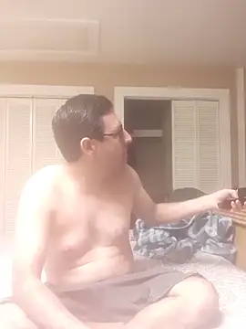 Gearsuit online show from 04-13-26, 03:23