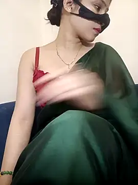 TheSassyGirl7 online show from 04-14-26, 06:58