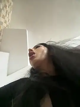 Bella Vixen  online show from 10-29-25, 08:10