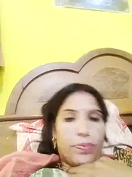 Snapshot of Riya_jaan12 chatting on 11-18-25, 08:30 Riya jaan12 online show from 11-18-25, 08:30