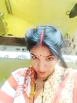 Snapshot of Riya_jaan12 chatting on 11-21-25, 01:48 Riya jaan12 online show from 11-21-25, 01:48