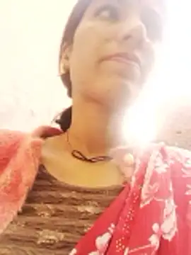 Snapshot of Riya_jaan12 chatting on 12-02-25, 02:17 Riya jaan12 online show from 12-02-25, 02:17