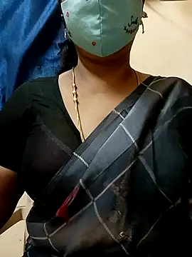 Snapshot of sushma26 chatting on 08-01-26, 04:12 sushma26 online show from 08-01-26, 04:12