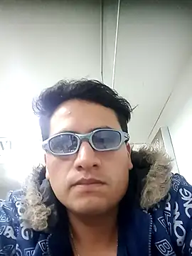 QJHoElyking online show from 10-23-25, 02:22