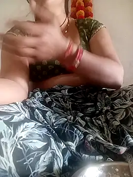 Snapshot of CUTGIRL76 chatting on 03-03-26, 06:41 CUTGIRL76 online show from 03-03-26, 06:41