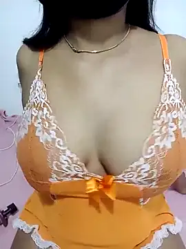 Snapshot of SluttyCouple69 chatting on 03-02-26, 02:24 SluttyCouple69 online show from 03-02-26, 02:24