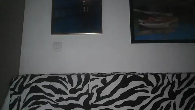 Snapshot of yumara351 chatting on 11-26-25, 10:49 yumara351 online show from 11-26-25, 10:49