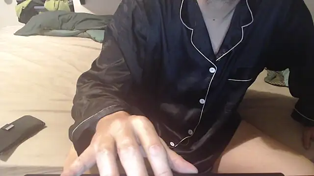 idiotpig66 online show from 03-14-25, 04:30