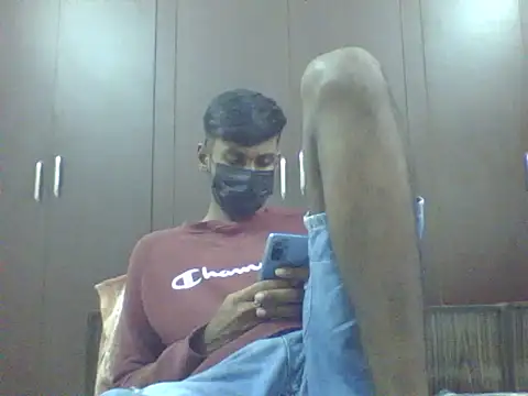 Snapshot of HYD_WGL_BOY chatting on 07-26-26, 06:43 HYD WGL BOY online show from 07-26-26, 06:43