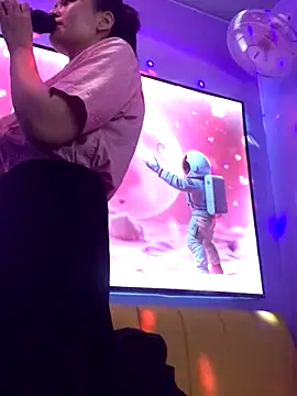 trucnhan6020 online show from 09-25-25, 10:08