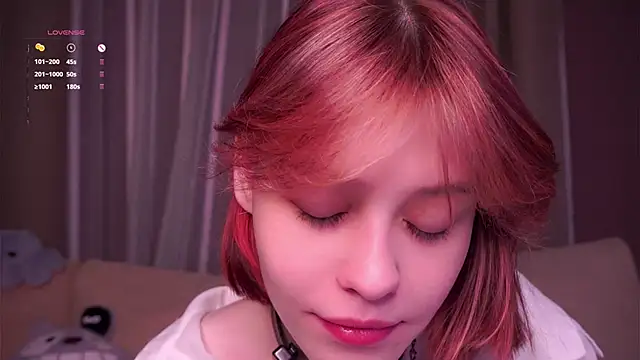 LurleneRamo online show from 11-21-25, 01:15