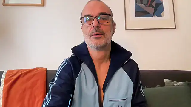 Milkywaymen online show from 11-19-25, 01:11