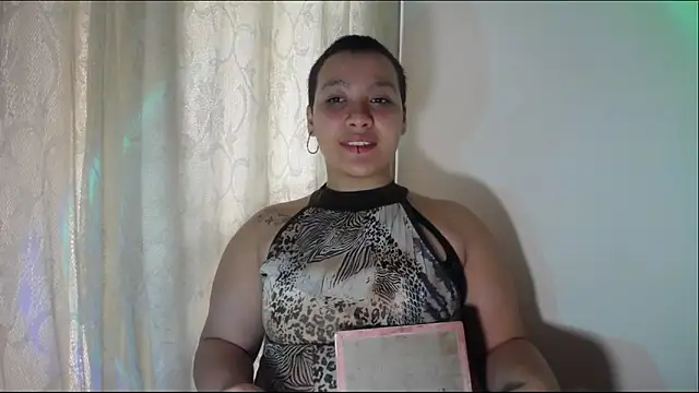 Snapshot of Cherry_vald chatting on 06-07-26, 07:28 Cherry vald online show from 06-07-26, 07:28