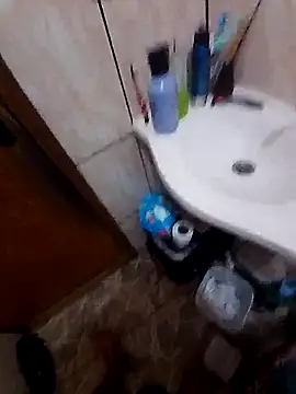 Snapshot of branquinho3 chatting on 10-14-25, 02:56 branquinho3 online show from 10-14-25, 02:56