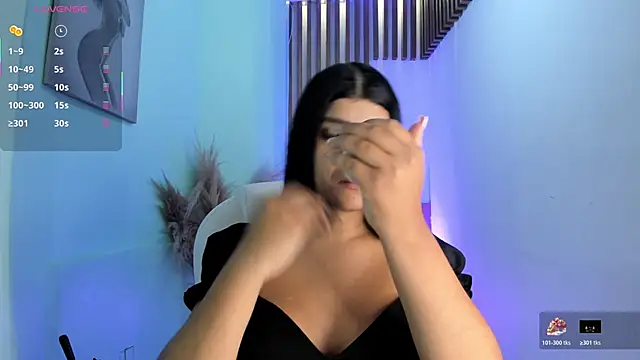 PauliinaBelle  online show from 10-21-25, 12:28