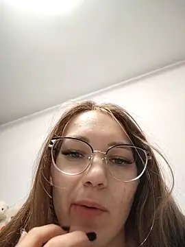 Snapshot of AlisaWyn chatting on 01-07-26, 03:36 AlisaWyn online show from 01-07-26, 03:36