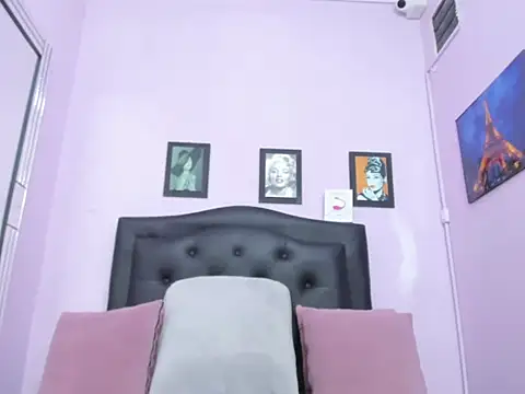 monalind220 online show from 03-10-26, 01:27