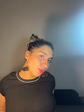 Snapshot of Souphicherry chatting on 04-16-26, 01:50 Souphicherry online show from 04-16-26, 01:50
