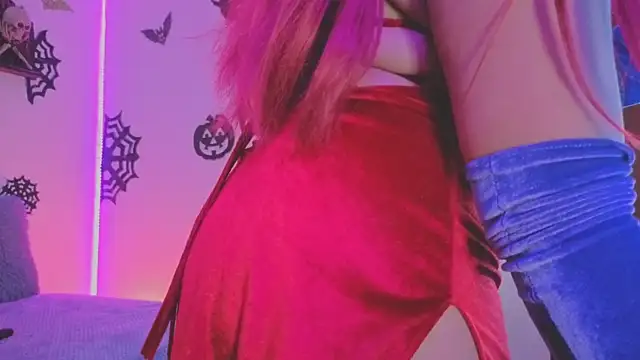 MiaCollinssx online show from 10-31-25, 03:02