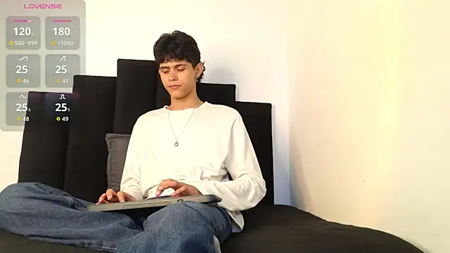 alexmark  online show from 12-15-25, 01:37