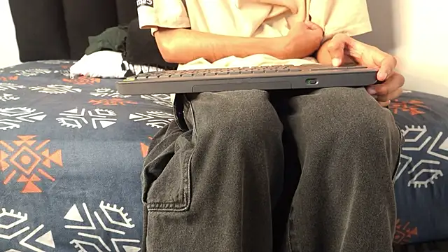 alexmark  online show from 01-14-26, 07:08