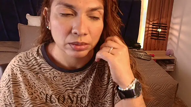 SexyRachel  online show from 04-21-26, 12:11