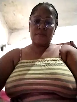 Big ass submissive online show from 09-24-25, 06:00