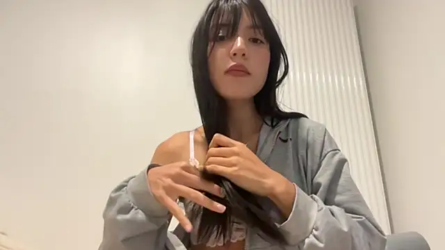 Snapshot of meiijiaa chatting on 09-27-25, 07:41 meiijiaa online show from 09-27-25, 07:41