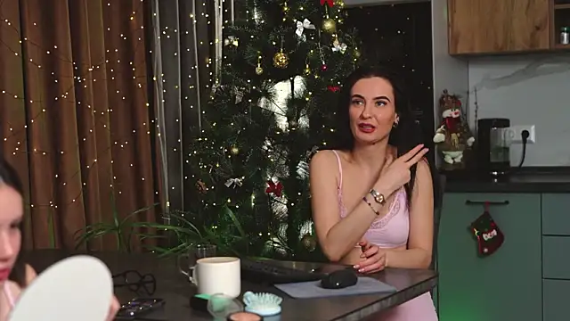 Snapshot of Anny_Molly chatting on 02-05-26, 06:40 Anny Molly online show from 02-05-26, 06:40