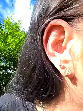 Swiss Lady online show from 09-15-25, 01:33