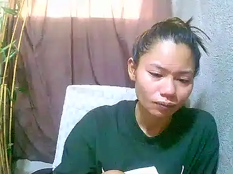 Sweeetgurll online show from 05-13-26, 12:08
