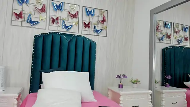 Snapshot of Alison_Carde05 chatting on 11-28-25, 07:38 Alison Carde05 online show from 11-28-25, 07:38