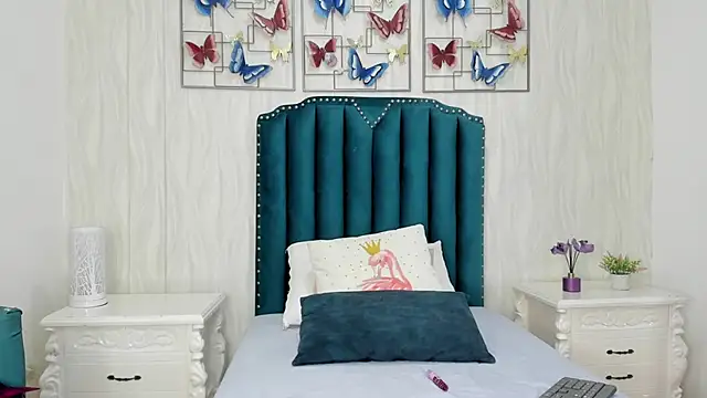 Snapshot of Alison_Carde05 chatting on 12-01-25, 07:41 Alison Carde05 online show from 12-01-25, 07:41