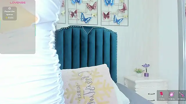 Snapshot of Alison_Carde05 chatting on 12-04-25, 08:06 Alison Carde05 online show from 12-04-25, 08:06