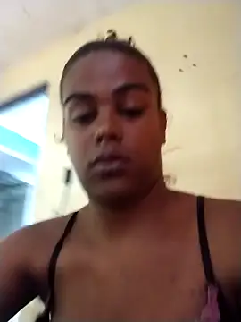 Snapshot of Darcybrenner chatting on 10-14-25, 05:25 Darcybrenner online show from 10-14-25, 05:25