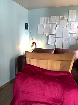 Canneela online show from 10-27-25, 05:50