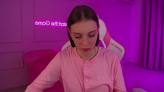 VeronicaVances online show from 02-03-26, 06:40