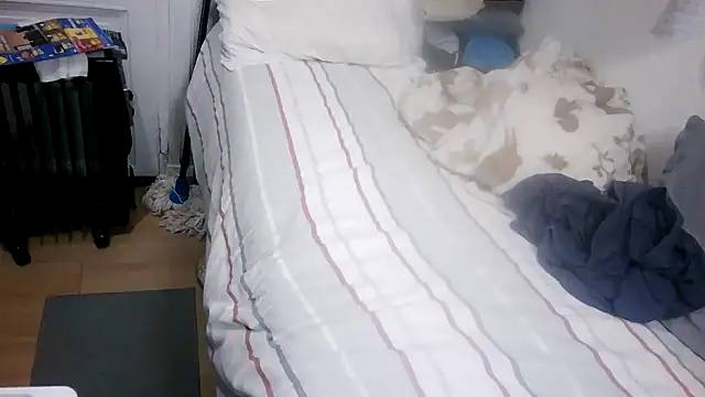 Snapshot of masculado69 chatting on 02-16-26, 09:44 masculado69 online show from 02-16-26, 09:44