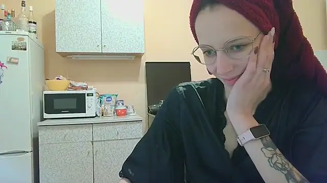 Lucy Divine online show from 09-16-25, 11:22