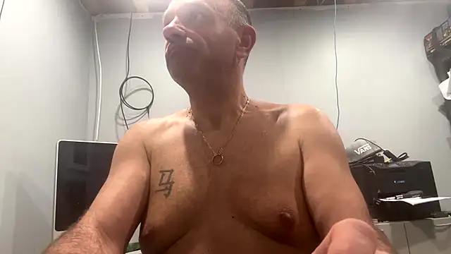 frankyjones8989 online show from 12-14-25, 07:07