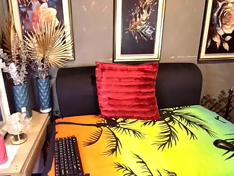 Snapshot of AngelEbony chatting on 11-24-25, 07:35 AngelEbony online show from 11-24-25, 07:35