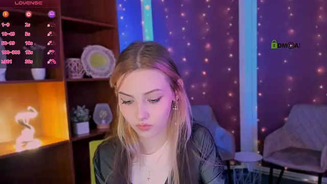 luna tin online show from 11-09-25, 06:01