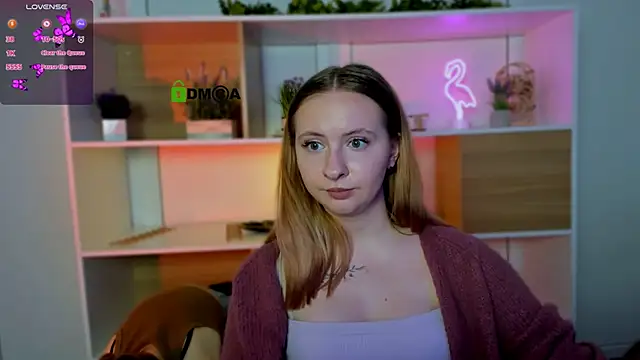 luna tin online show from 11-12-25, 02:17