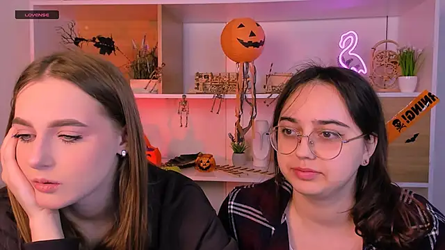 aria moo online show from 11-03-25, 12:17