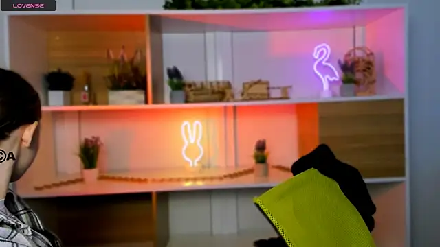 aria moo online show from 11-13-25, 05:50