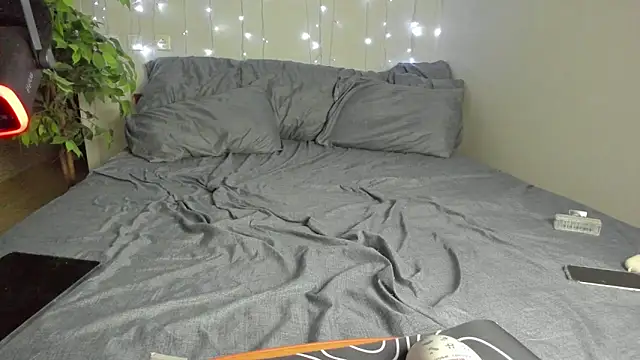 Snapshot of Kelly_Gerzikaa chatting on 01-18-26, 10:52 Kelly Gerzikaa online show from 01-18-26, 10:52