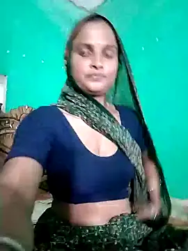 Snapshot of Sapna9685 chatting on 09-08-25, 02:49 Sapna9685 online show from 09-08-25, 02:49