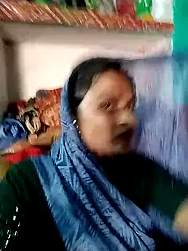 Snapshot of Sapna9685 chatting on 09-18-25, 09:33 Sapna9685 online show from 09-18-25, 09:33