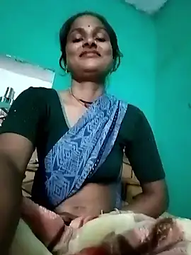 Snapshot of Sapna9685 chatting on 11-04-25, 02:38 Sapna9685 online show from 11-04-25, 02:38