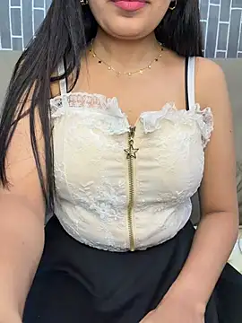 Snapshot of Riya-6969 chatting on 06-23-26, 07:01 Riya-6969 online show from 06-23-26, 07:01